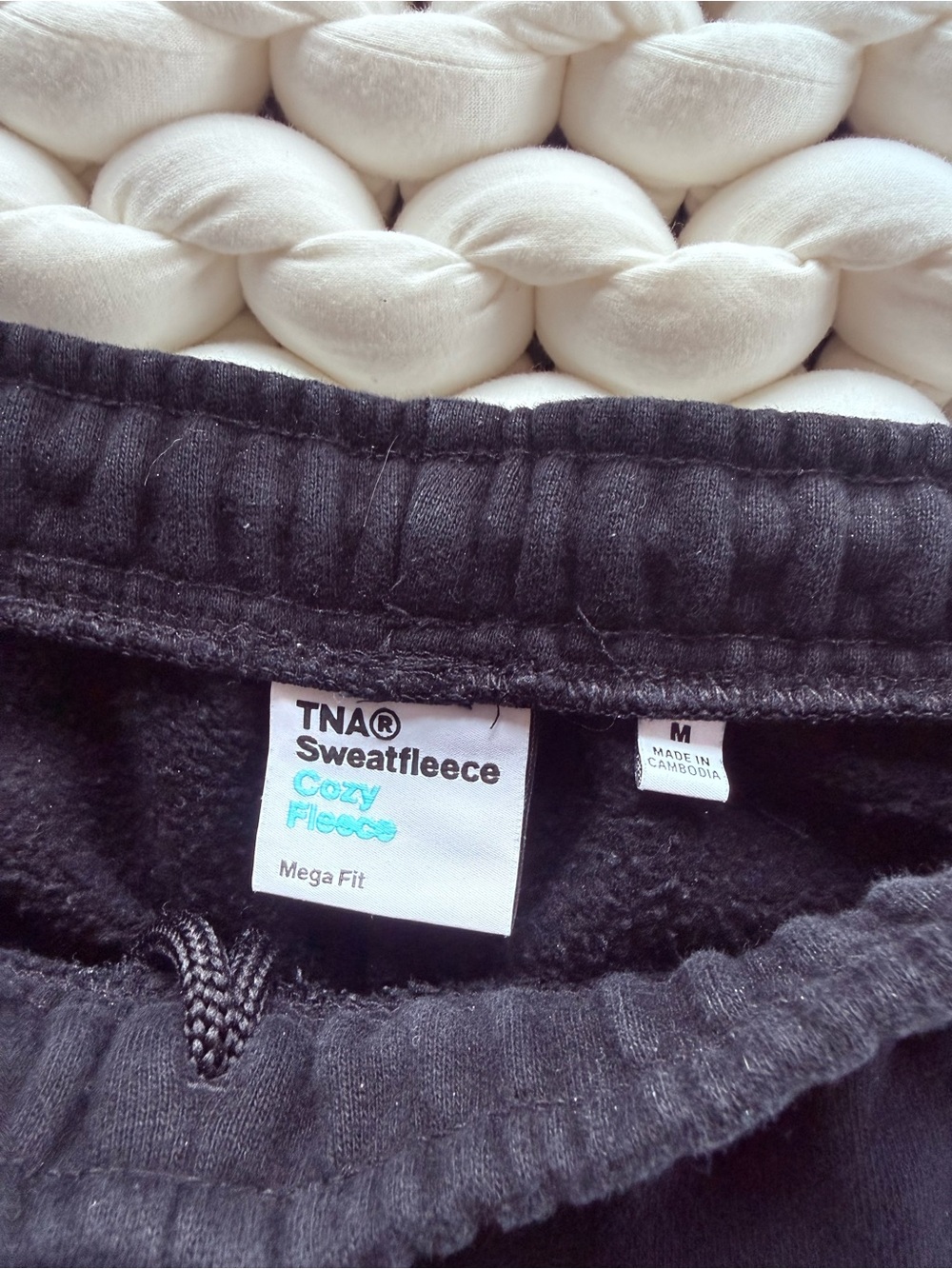 TNA Sweatfleece Cozy Fleece Mega Fit Sweatpants - Black